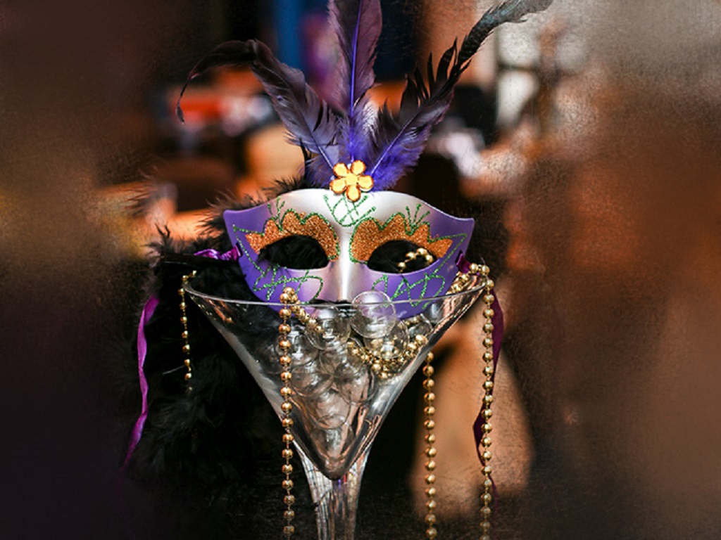 Party-mask.jpg Party-mask.jpg